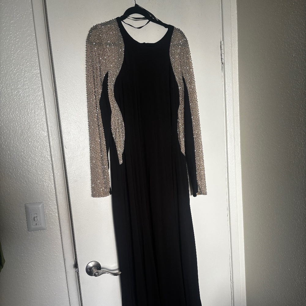 Xscape prom dress only worn once size 18
